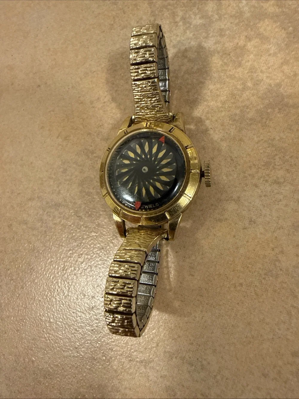 VINTAGE ERNEST BOREL KALEIDOSCOPE LADIES E WATCH=RUN